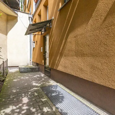 Apartman Native Starowislna 25 *